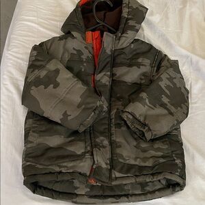 Faded Glory Camouflage‎ Puffer Jacket – Size 3T (Toddler)
